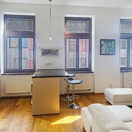 Center View By Interhome *